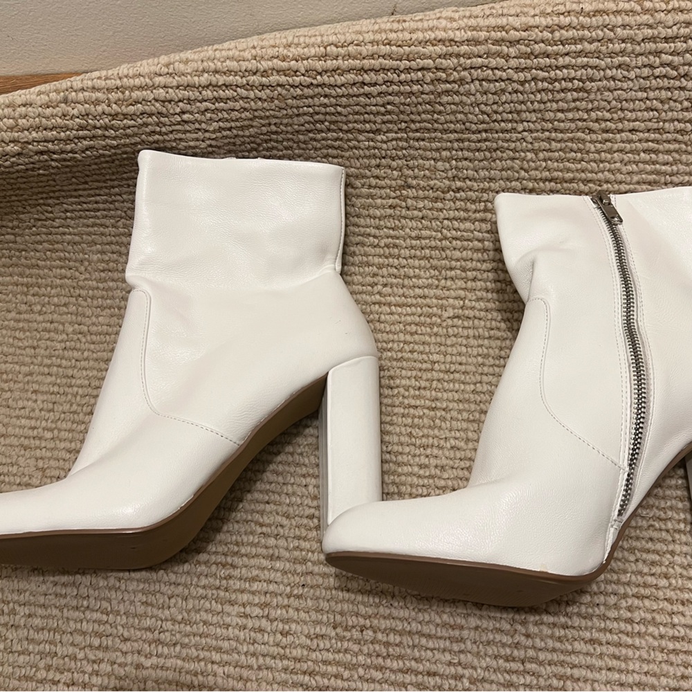 Steve Madden White Heeled Boots